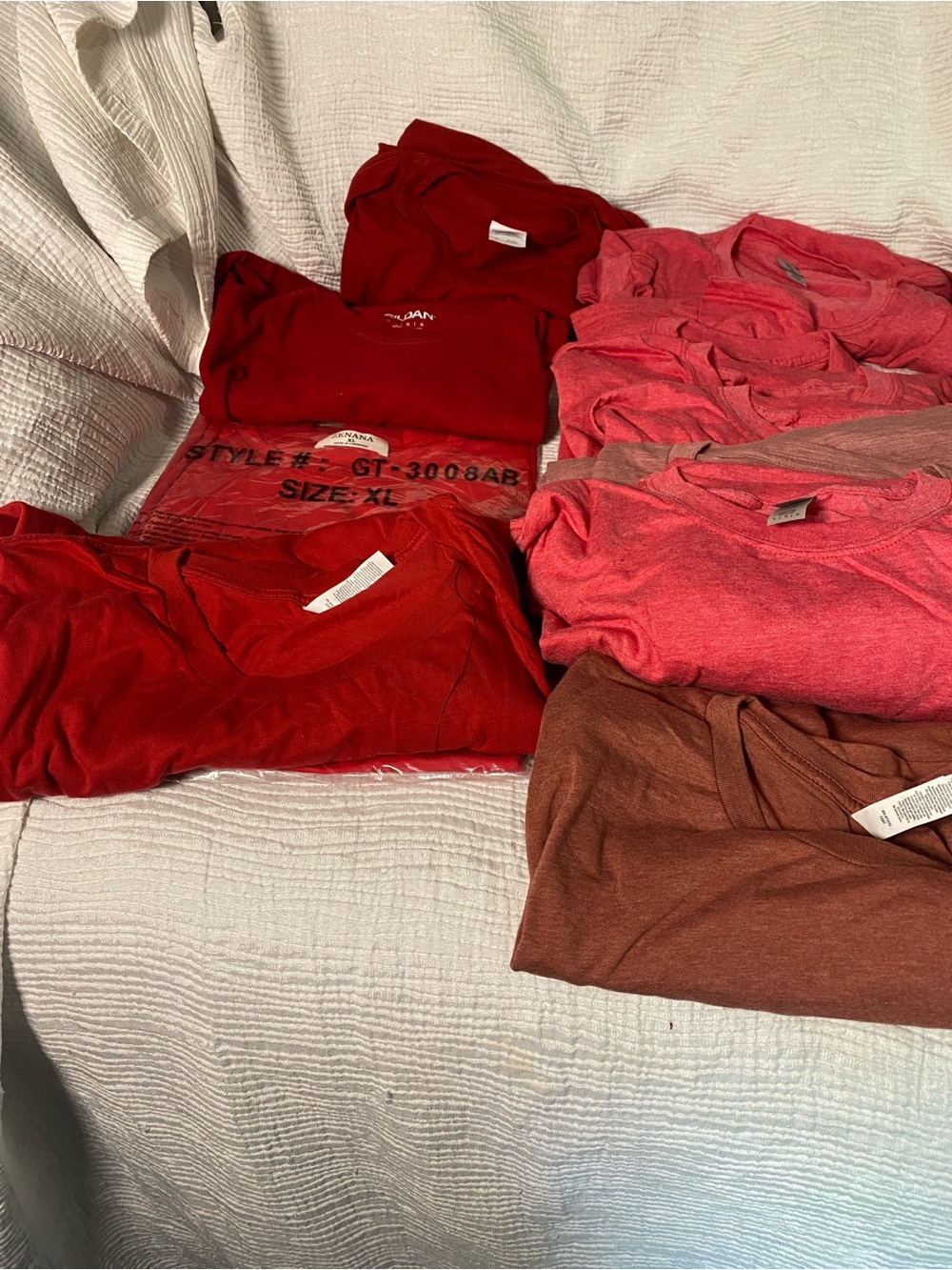 Wholesale lot of t-shirts Zenana, Canvas, Gildan, and Jerzees NWOT 19 tops